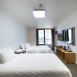 모든 객실에서 바라보는 탁 트인 동해 전망